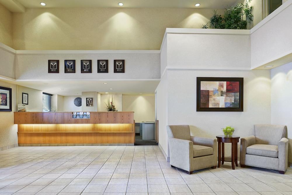 Comfort Suites Λονδίνο Εξωτερικό φωτογραφία