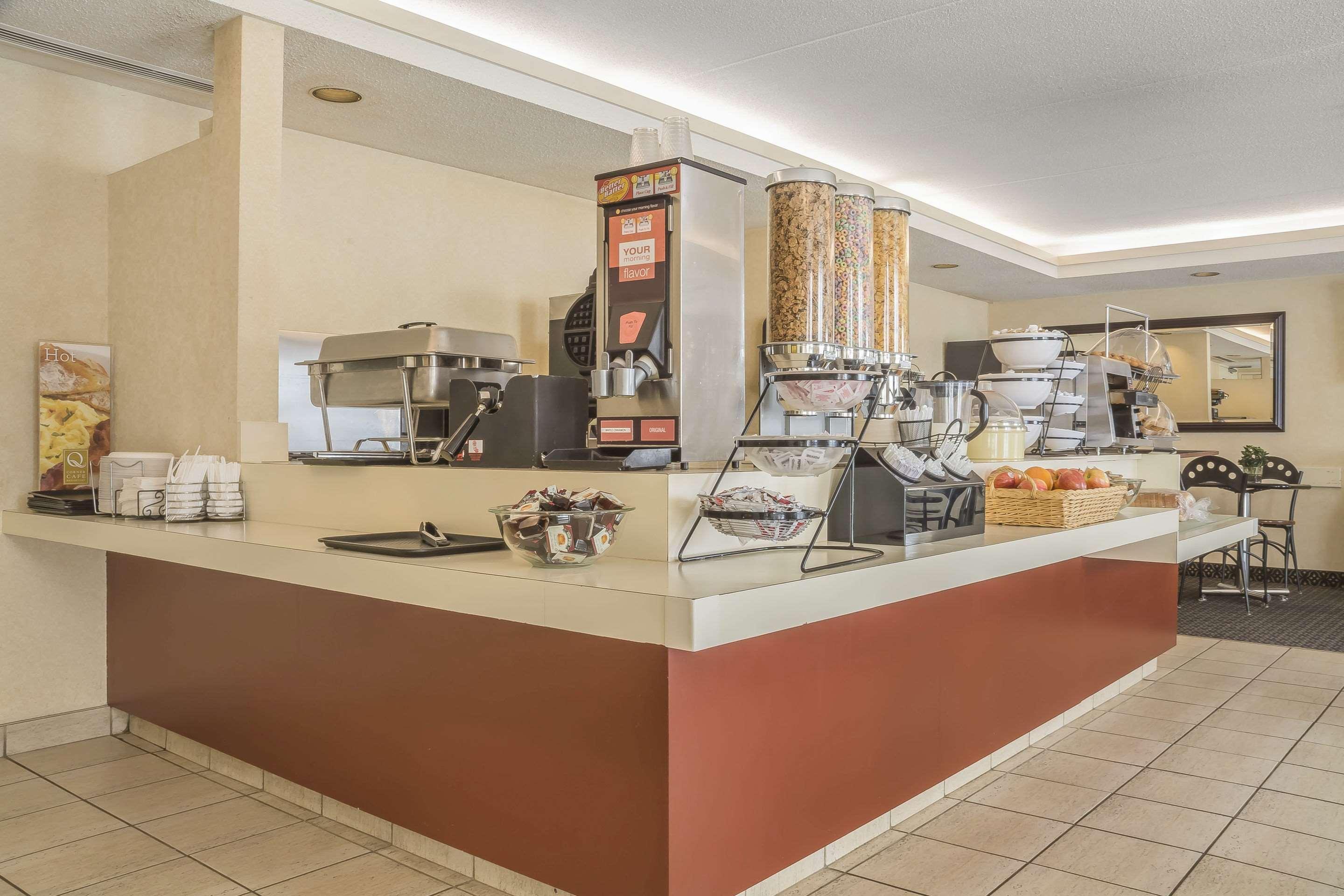 Comfort Suites Λονδίνο Εξωτερικό φωτογραφία