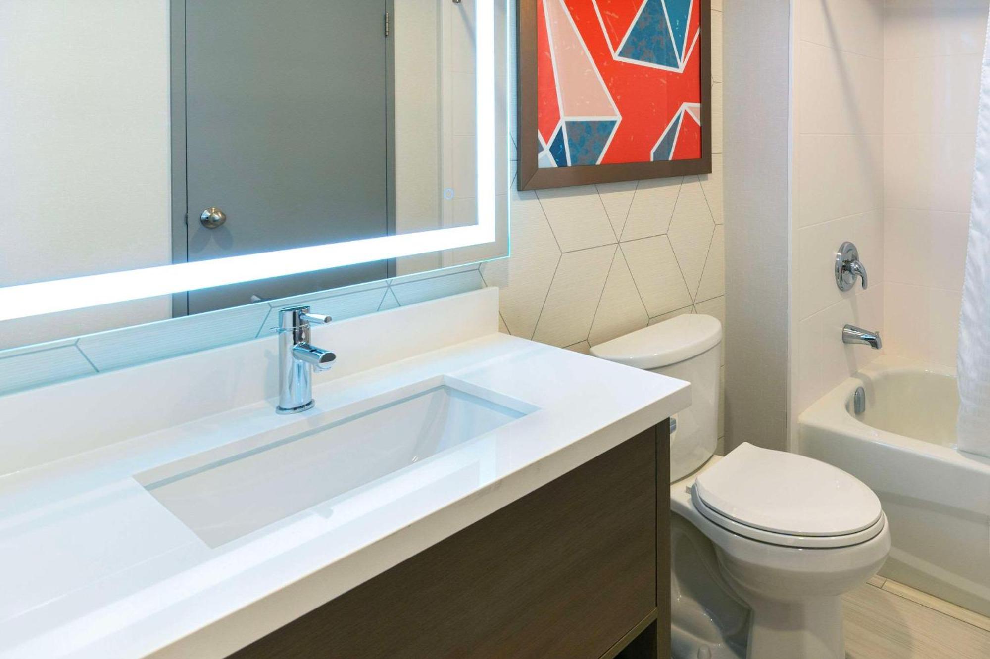 Comfort Suites Λονδίνο Εξωτερικό φωτογραφία