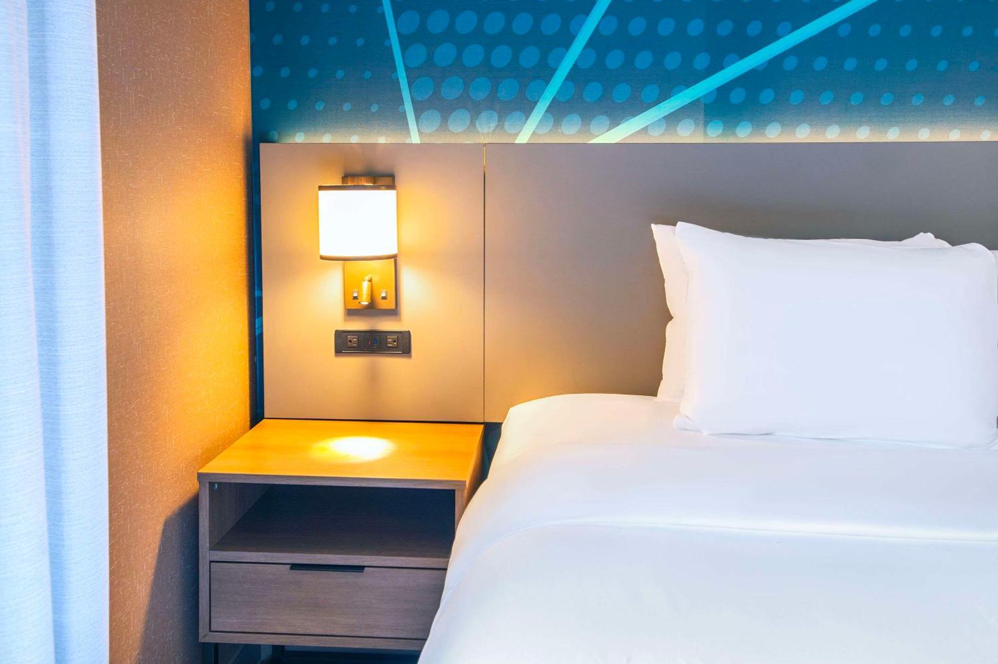Comfort Suites Λονδίνο Εξωτερικό φωτογραφία