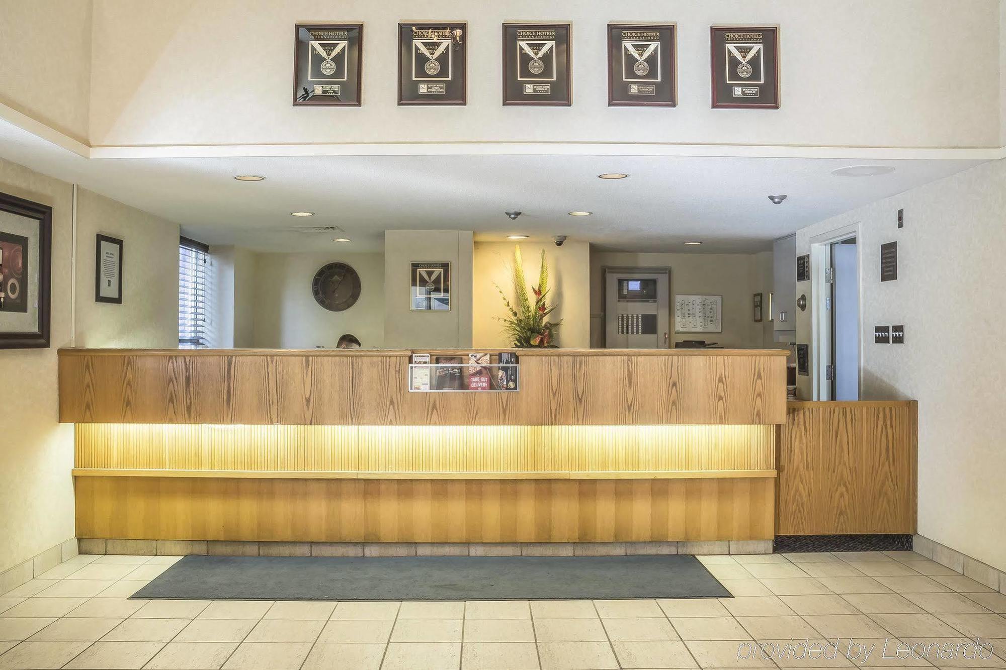 Comfort Suites Λονδίνο Εξωτερικό φωτογραφία